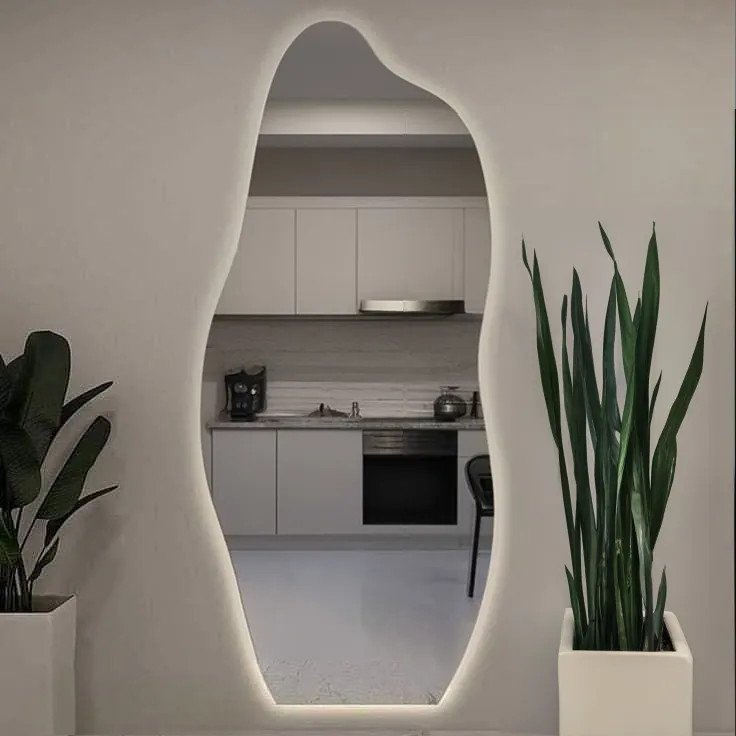 آینه قدی دفرمه ساده و لمسی با تنوع رنگ ، سایز و آپشن